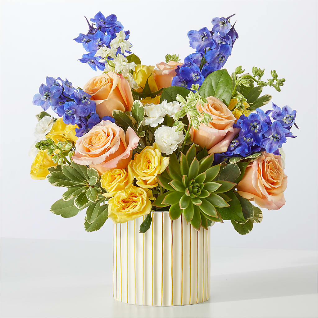 Cobalt Reverie Bouquet – MAISON DES FLEUR BLOSSOME, Laval PQ