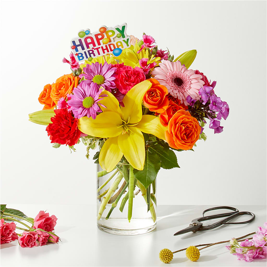 Cue the Confetti - A Florist Original – Maison Des Fleurs Blossome Inc, Lachine PQ