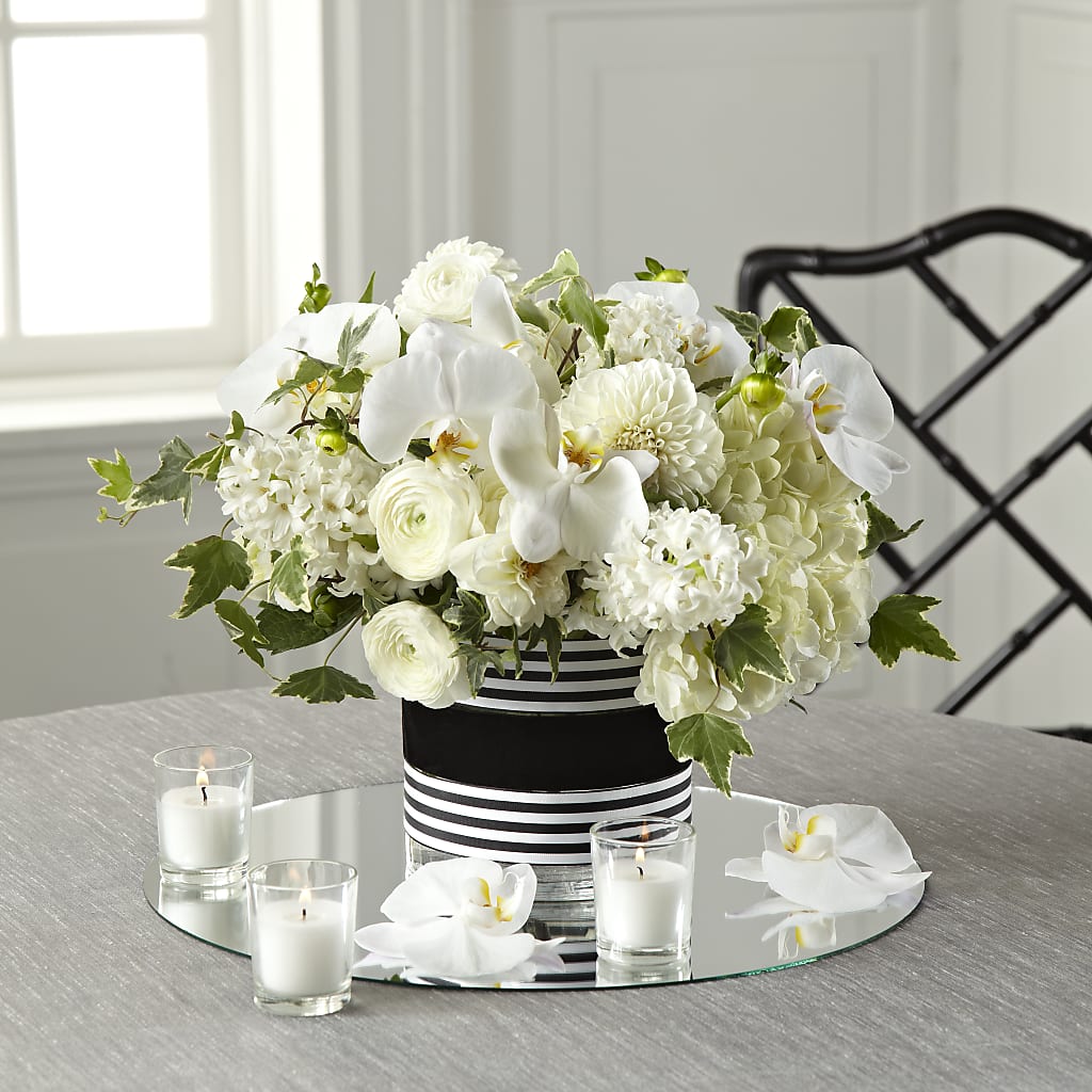Solemnity Arrangement – Maison Des Fleur Blossome, Laval PQ