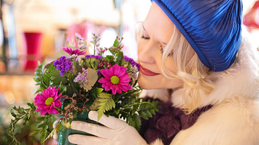 Seasonal Flowers in Québec: What's in Bloom and When to Send Them