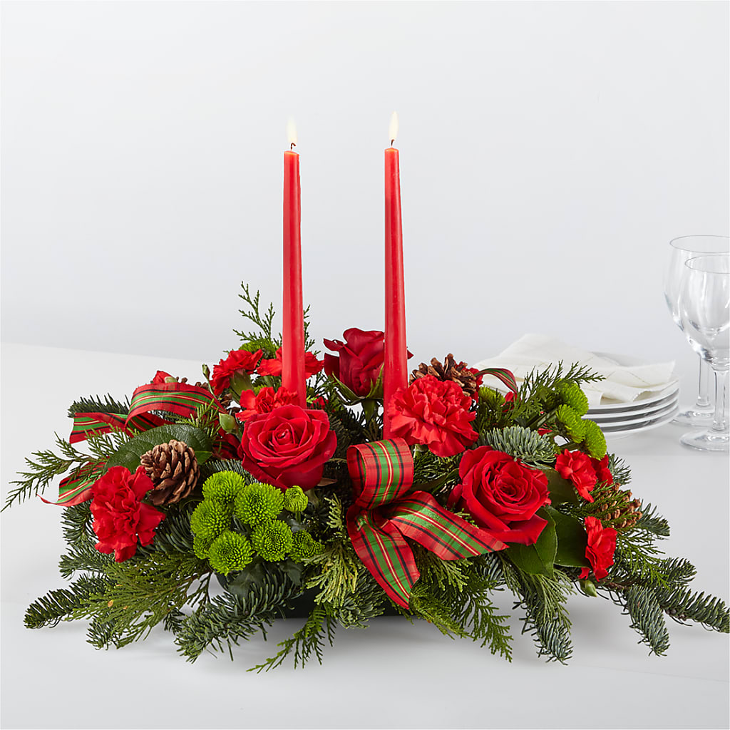 By the Candlelight Centerpiece – MAISON DES FLEUR BLOSSOME, Laval PQ