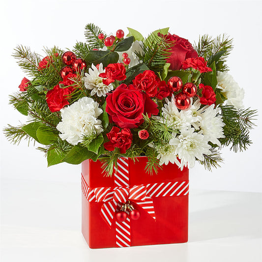 Presents Under the Tree Bouquet –  Maison Des Fleurs Blossome Inc, Lachine PQ