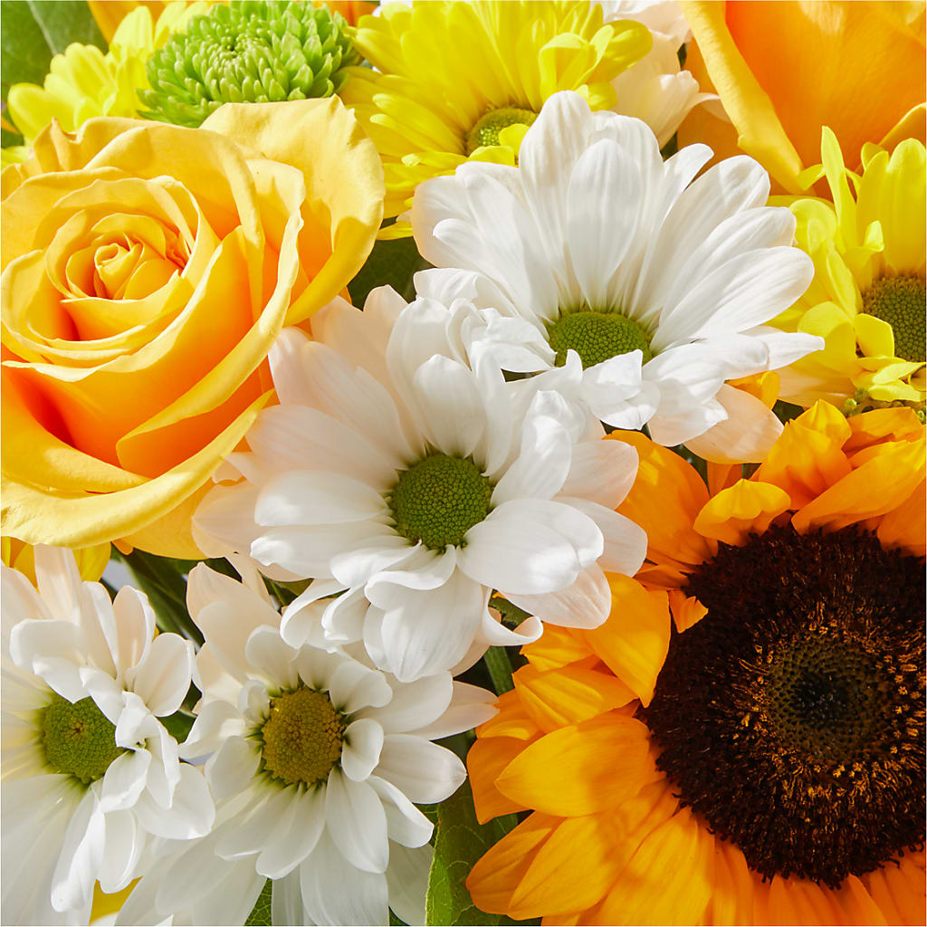 Be Happy Bouquet –  Maison Des Fleurs Blossome Inc, Lachine PQ