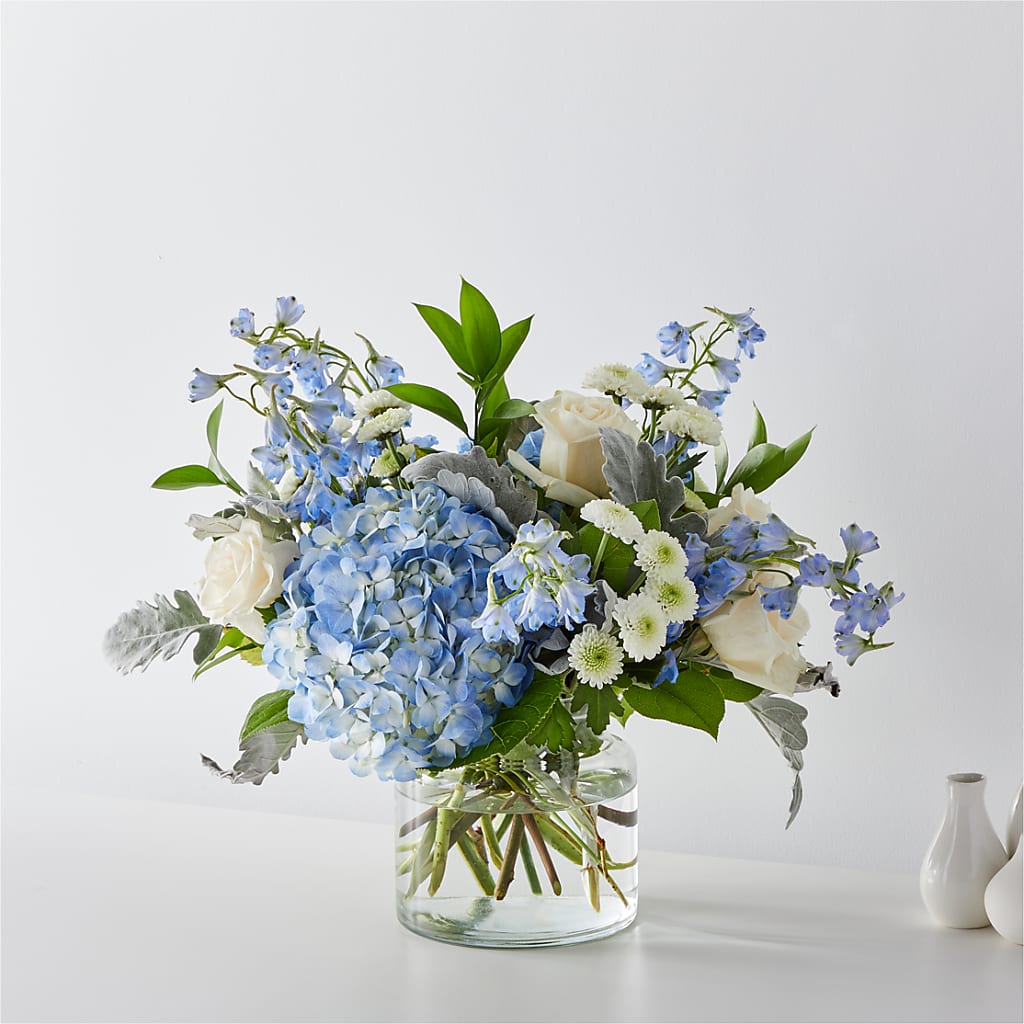 Coastal Blossom Bouquet – MAISON DES FLEUR BLOSSOME, Laval PQ