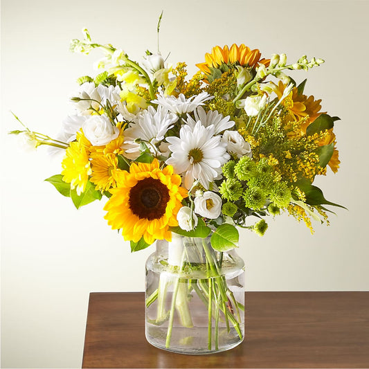 Hello Sunshine Bouquet –  Maison Des Fleur Blossome, Laval PQ