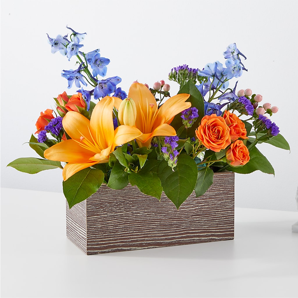 Radiant Citrus Box Bouquet – MAISON DES FLEUR BLOSSOME, Laval PQ
