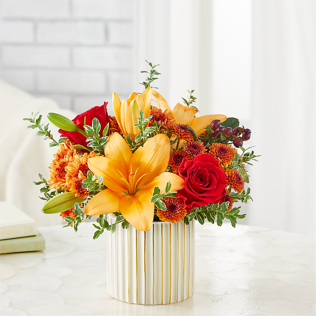 Scarlet Skies Bouquet –  Maison Des Fleurs Blossome Inc, Lachine PQ