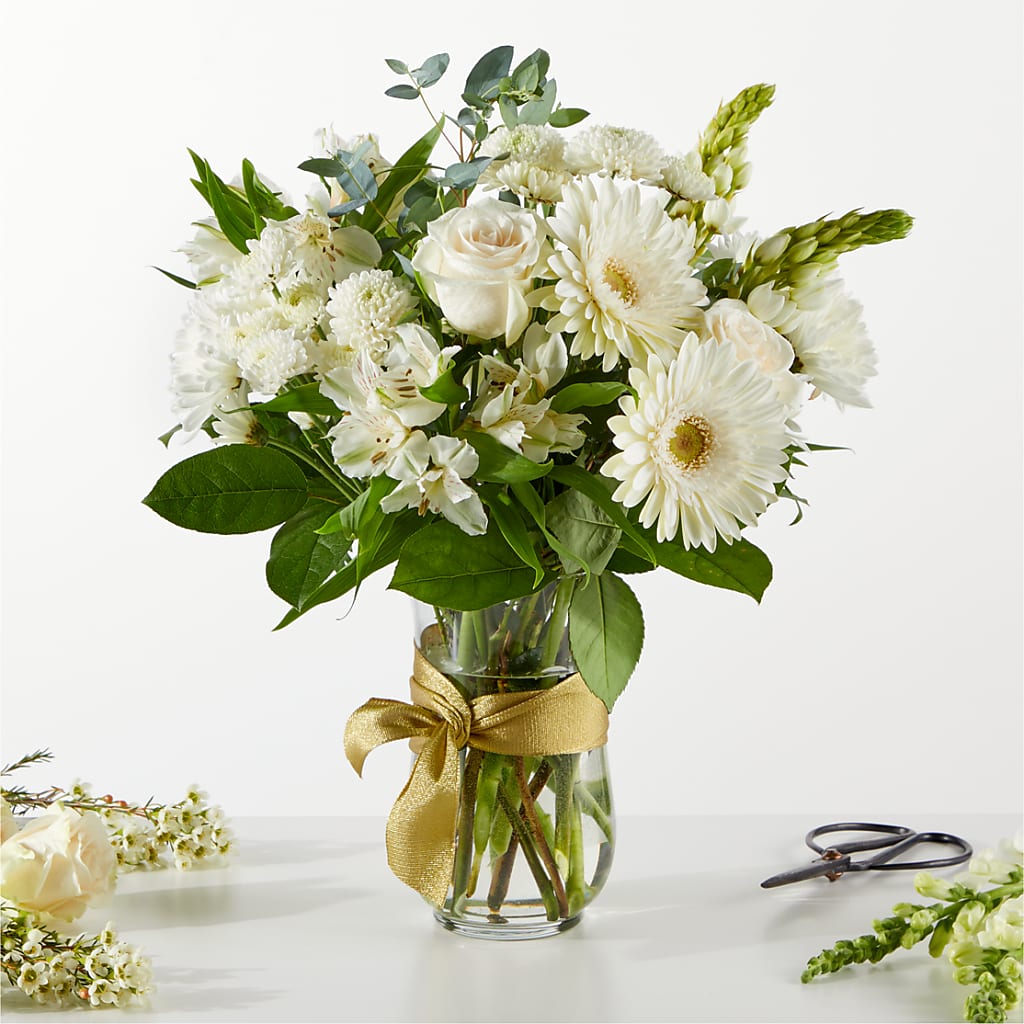 New Beginnings – A Florist Original – MAISON DES FLEUR BLOSSOME, Laval PQ
