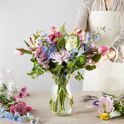 Pastel Tradition - A Florist Original –  Maison Des Fleurs Blossome Inc, Lachine PQ