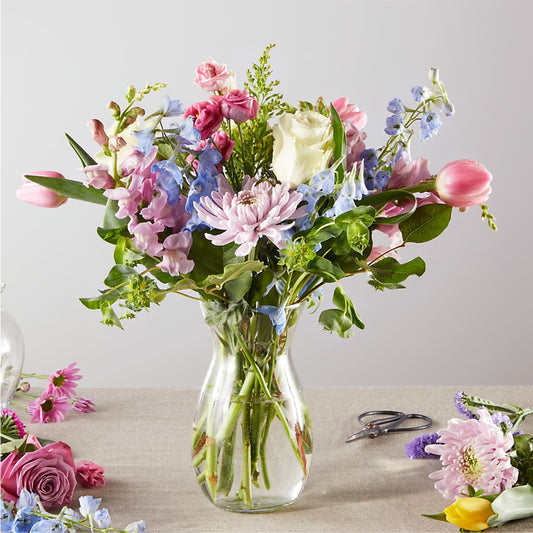 Pastel Tradition - A Florist Original –  Maison Des Fleur Blossome, Laval PQ