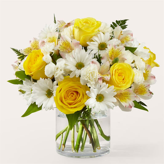 Gleeful Bouquet –  Maison Des Fleur Blossome, Laval PQ