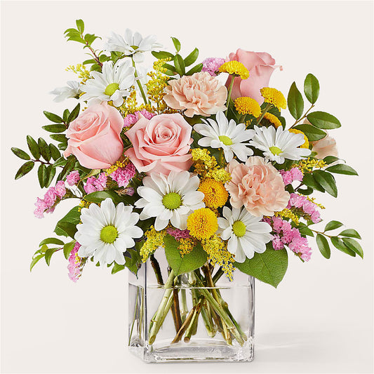 Country Cottage Bouquet –  Maison Des Fleur Blossome, Laval PQ