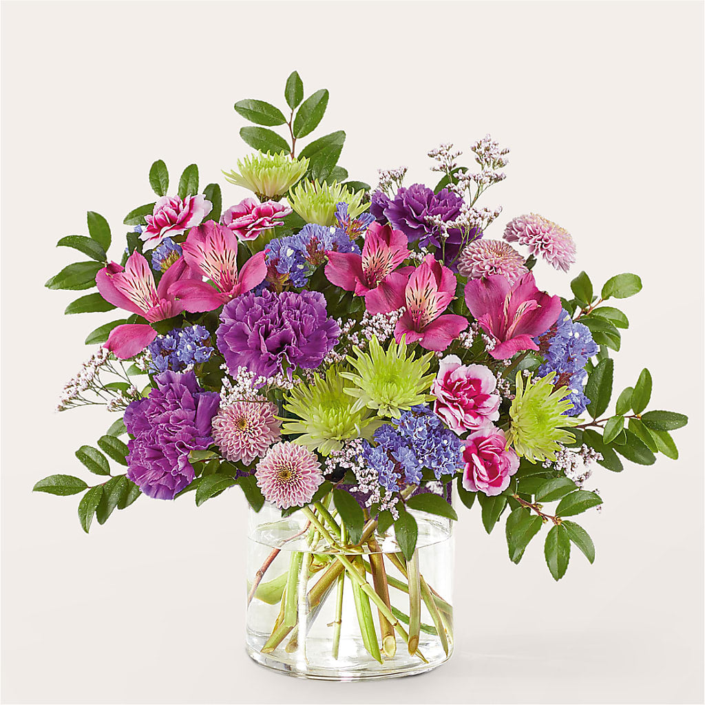 Glass Half Full Bouquet –  Maison Des Fleurs Blossome Inc, Lachine PQ