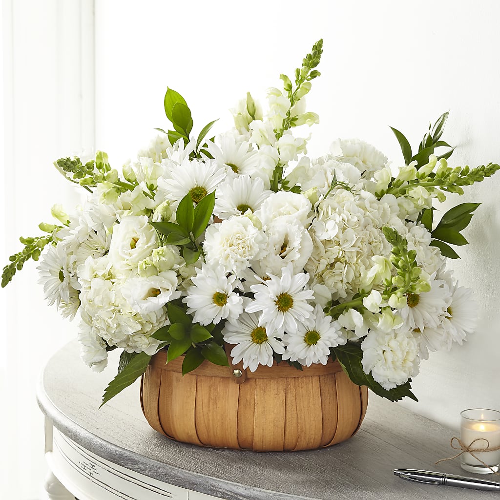 Pure Ivory Basket – MAISON DES FLEUR BLOSSOME, Laval PQ