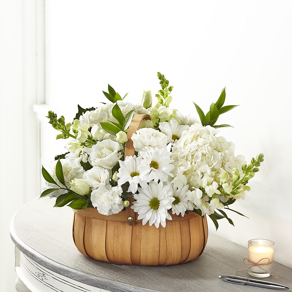 Pure Ivory Basket – MAISON DES FLEUR BLOSSOME, Laval PQ