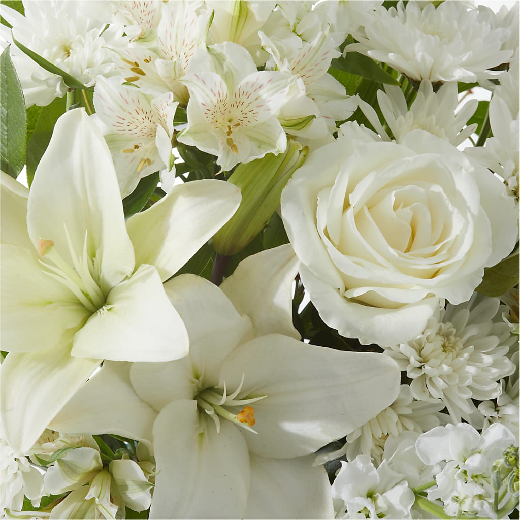 Peaceful Reflections Arrangement –  Maison Des Fleurs Blossome Inc, Lachine PQ