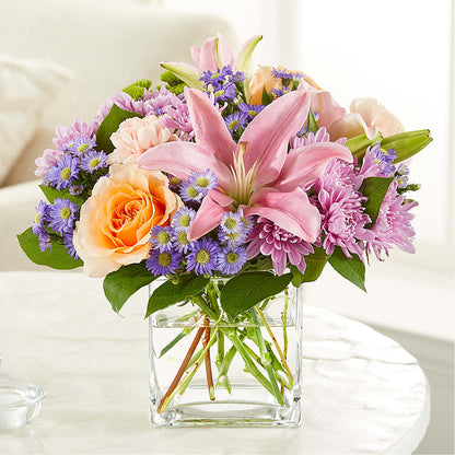 Delicate Details Bouquet – MAISON DES FLEUR BLOSSOME, Laval PQ