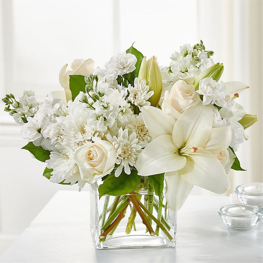 Gentle Breeze Bouquet – MAISON DES FLEUR BLOSSOME, Laval PQ