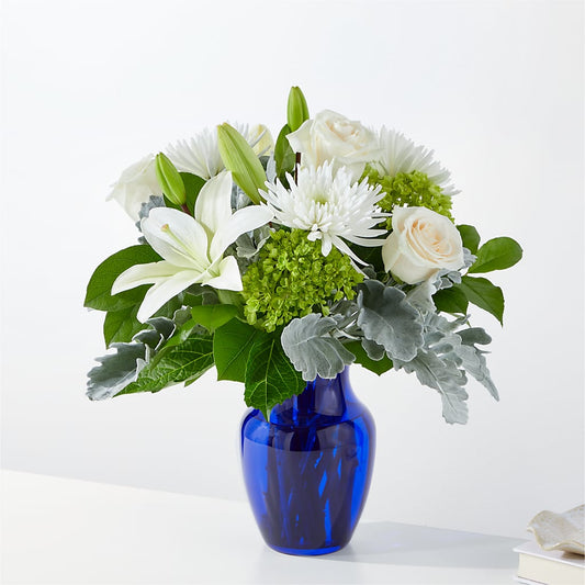 Snowy Dreams Bouquet –  Maison Des Fleur Blossome, Laval PQ