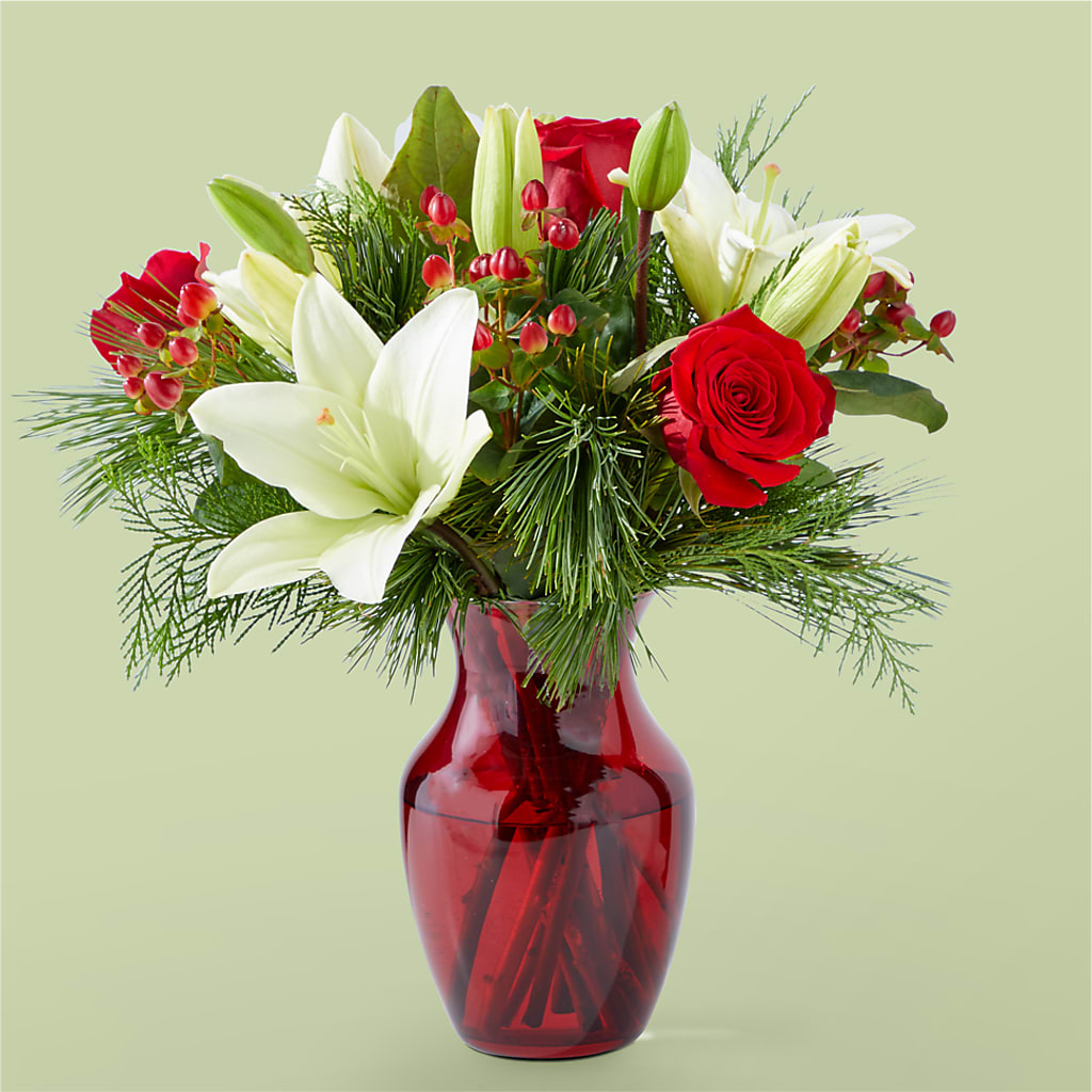 Evergreen Delight Bouquet – MAISON DES FLEUR BLOSSOME, Laval PQ