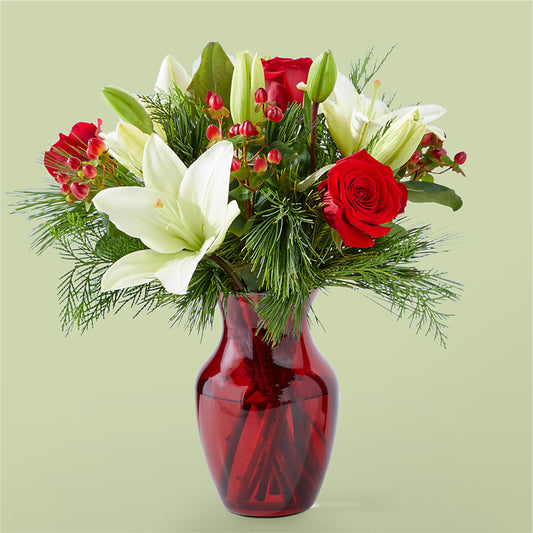 Evergreen Delight Bouquet –  Maison Des Fleur Blossome, Laval PQ