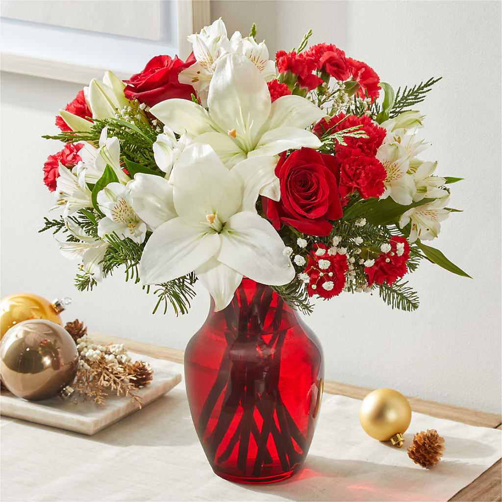 Holiday Season Bouquet –  Maison Des Fleurs Blossome Inc, Lachine PQ