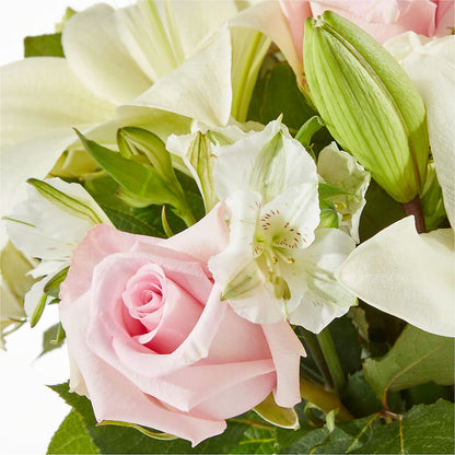 Kindhearted Bouquet –  Maison Des Fleurs Blossome Inc, Lachine PQ