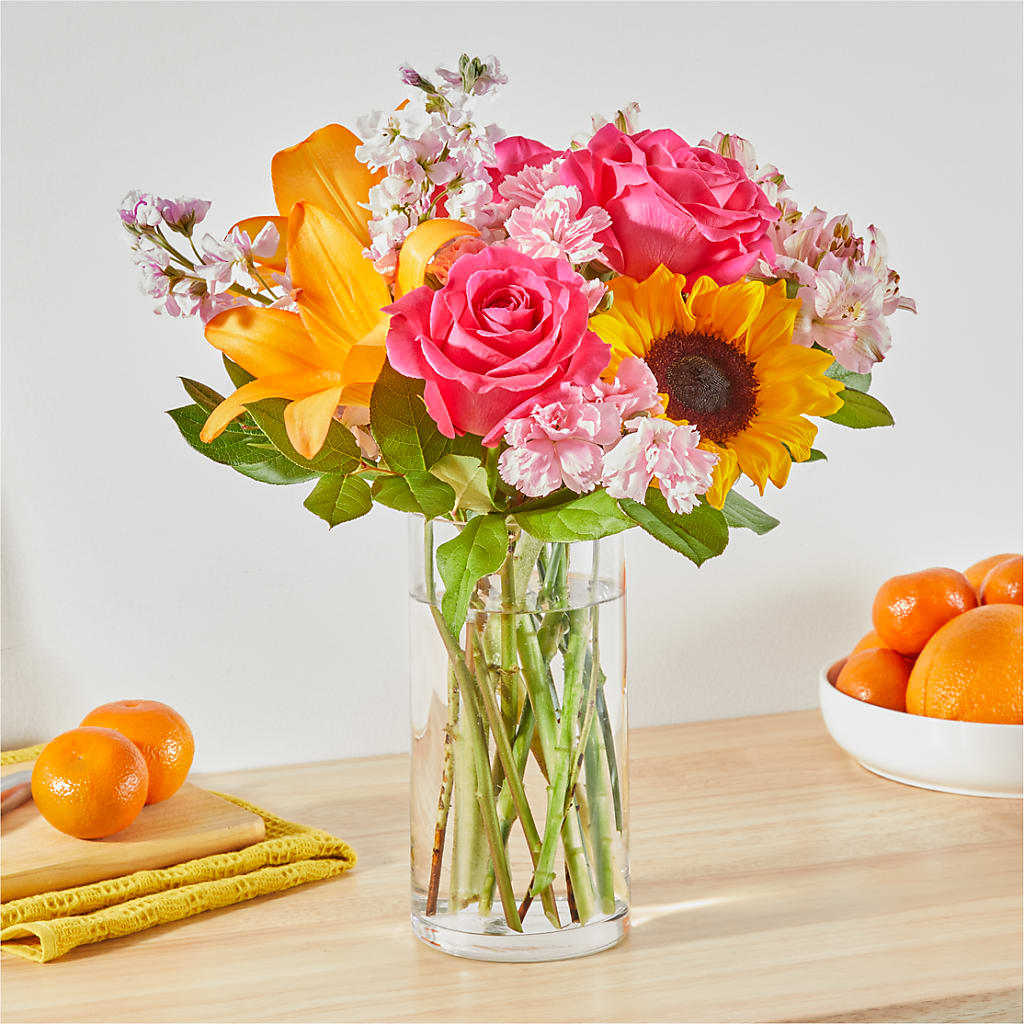 In Full Swing Bouquet –  Maison Des Fleurs Blossome Inc, Lachine PQ