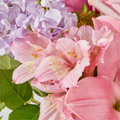 The Crown Jewel Bouquet –  Maison Des Fleurs Blossome Inc, Lachine PQ