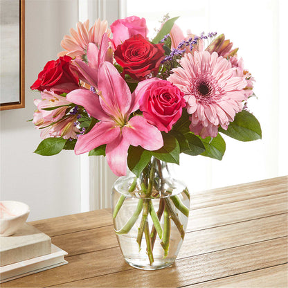 Lots of Love Bouquet –  Maison Des Fleurs Blossome Inc, Lachine PQ