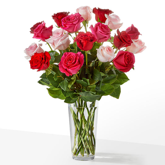 Charming Rose Bouquet –  Maison Des Fleur Blossome, Laval PQ