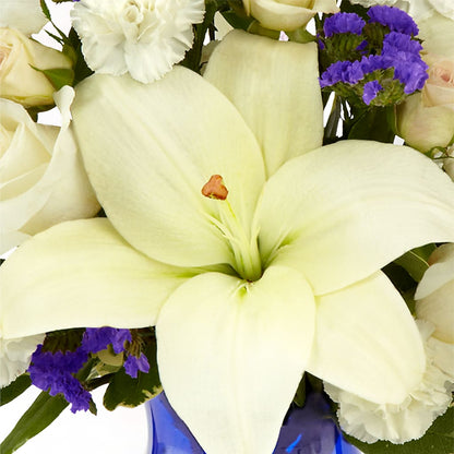 Sapphire Rush Bouquet –  Maison Des Fleurs Blossome Inc, Lachine PQ