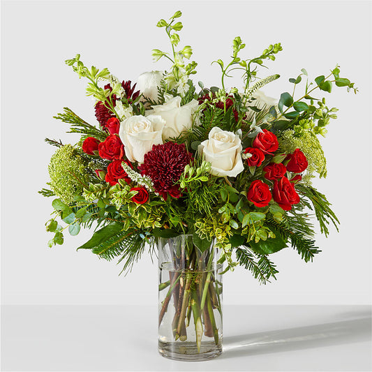 Favorite Traditions Bouquet –  Maison Des Fleur Blossome, Laval PQ