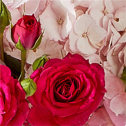Glitz & Glam Bouquet –  Maison Des Fleurs Blossome Inc, Lachine PQ