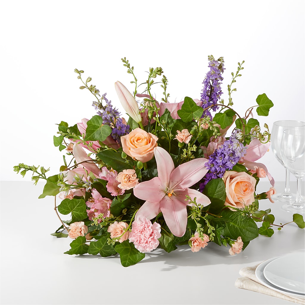 Blossom Time Centerpiece – MAISON DES FLEUR BLOSSOME, Laval PQ