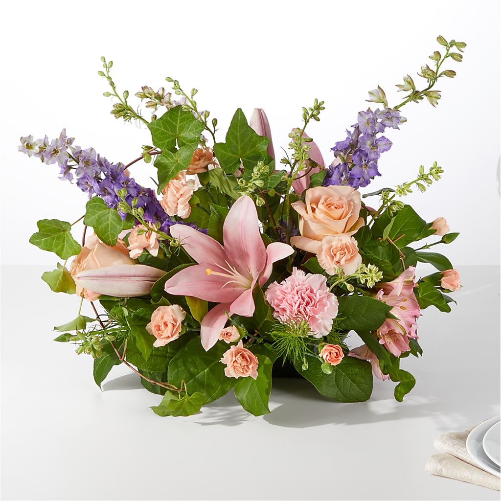 Blossom Time Centerpiece – MAISON DES FLEUR BLOSSOME, Laval PQ