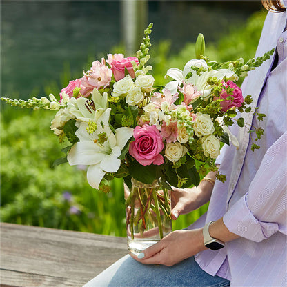 Fondly Bouquet –  Maison Des Fleurs Blossome Inc, Lachine PQ