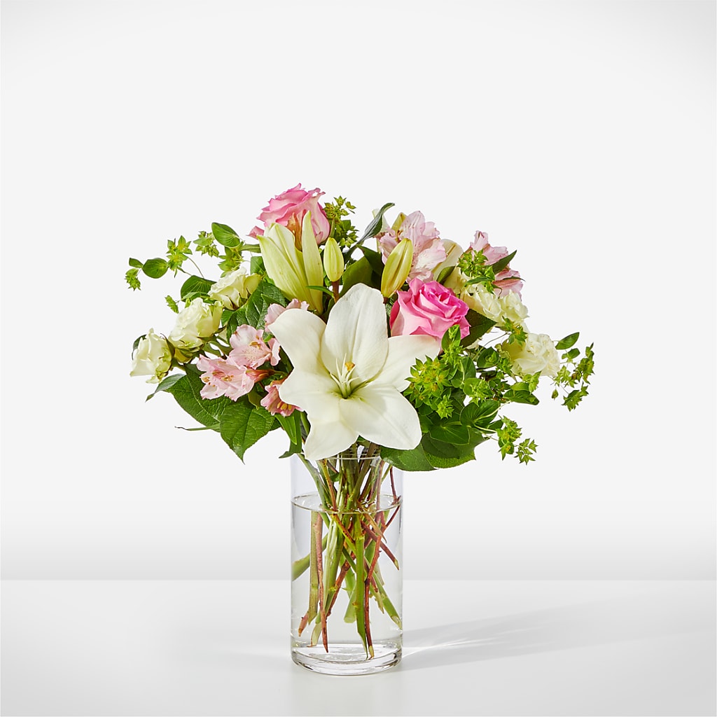 Fondly Bouquet –  Maison Des Fleurs Blossome Inc, Lachine PQ