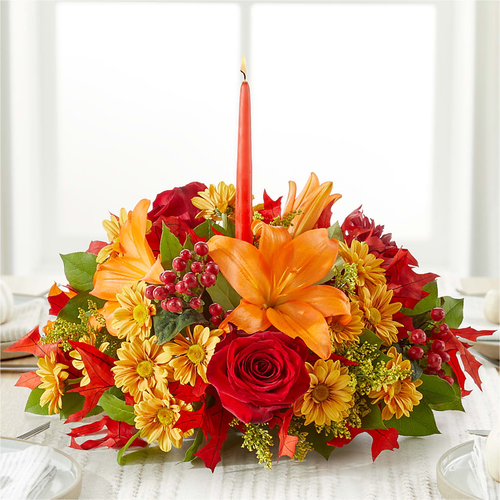 Autumn's Embrace Centerpiece –  Maison Des Fleurs Blossome Inc, Lachine PQ