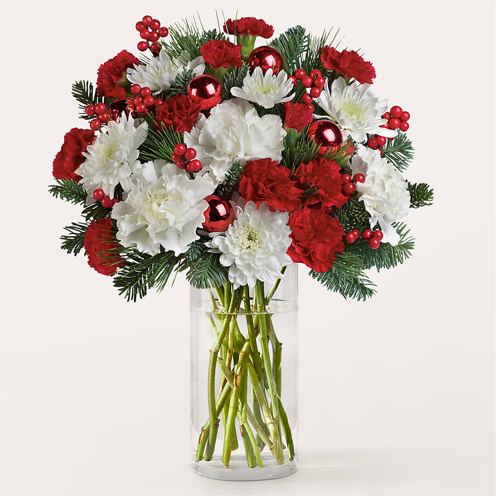 Good Tidings Bouquet –  Maison Des Fleurs Blossome Inc, Lachine PQ