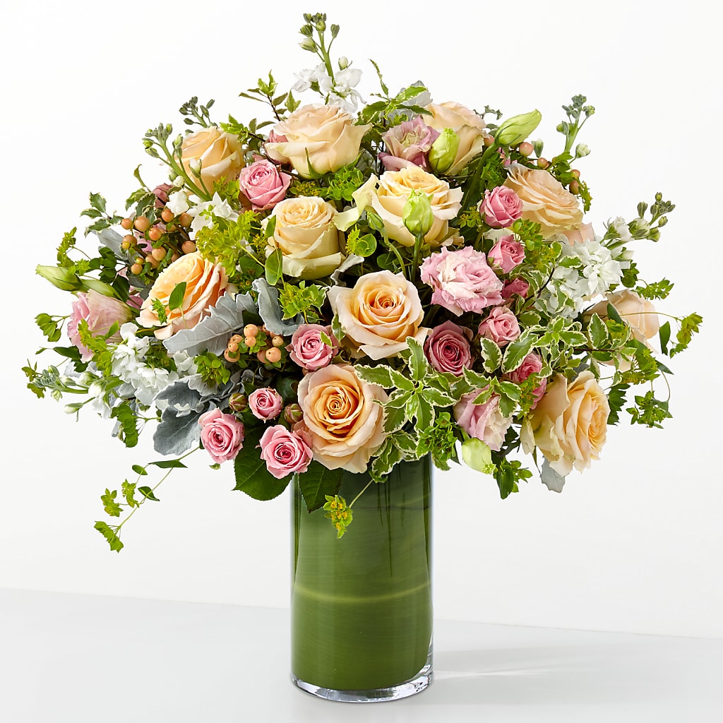 The Glamour Shot – MAISON DES FLEUR BLOSSOME, Lachine PQ
