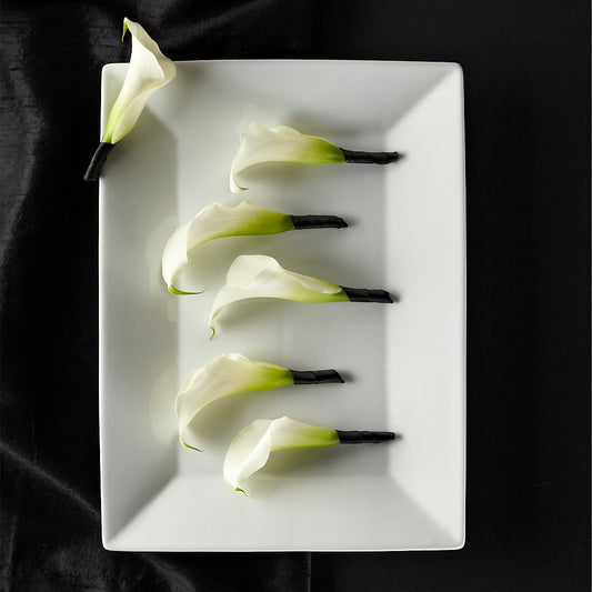 Calla Lily Promise Boutonniere –  Maison Des Fleur Blossome, Laval PQ