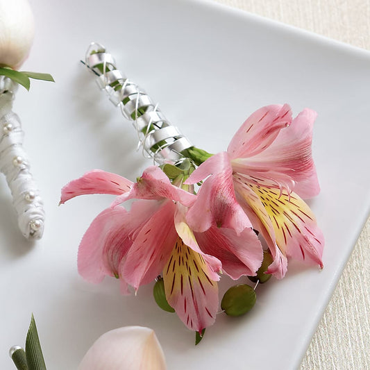 Pink Peruvian Lily Boutonniere –  Maison Des Fleur Blossome, Laval PQ