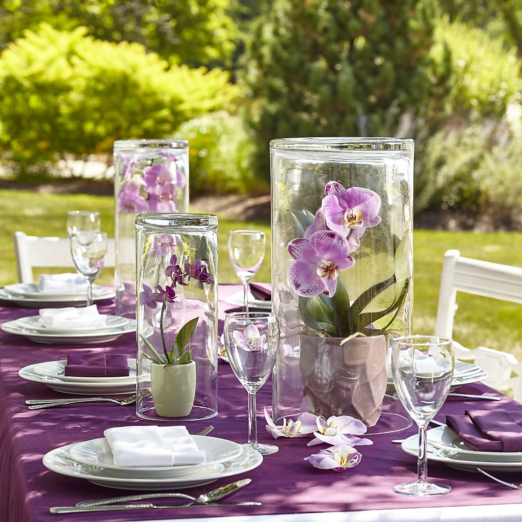 Dramatic Garden Centerpiece –  Maison Des Fleur Blossome, Laval PQ