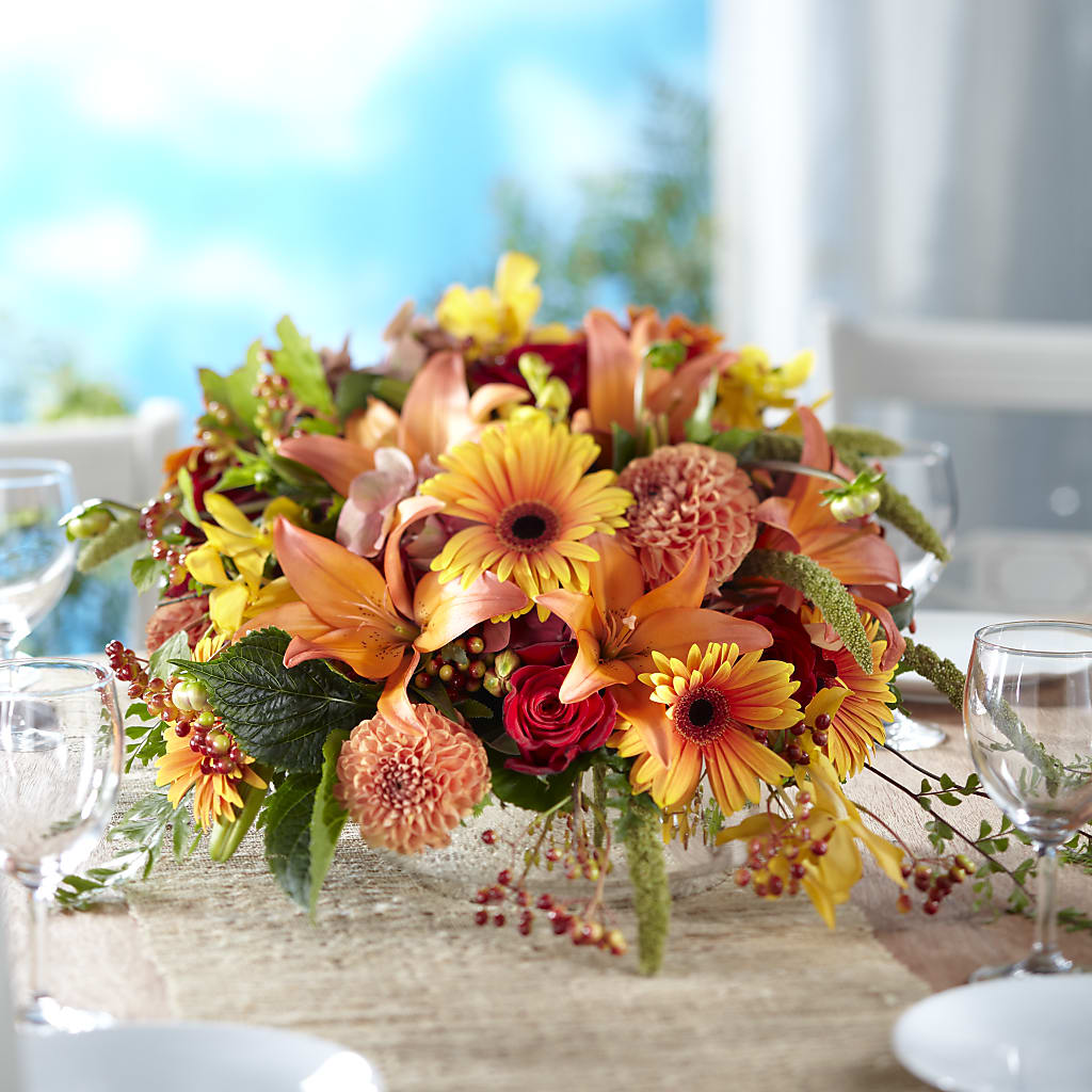 One and Only Centerpiece –  Maison Des Fleur Blossome, Laval PQ