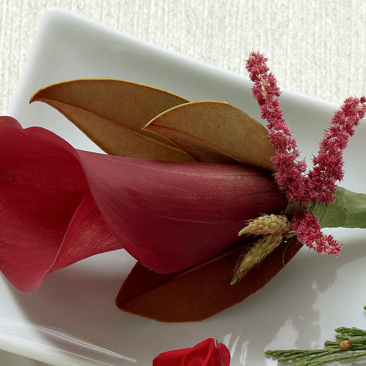 Red Calla Boutonniere –  Maison Des Fleur Blossome, Laval PQ