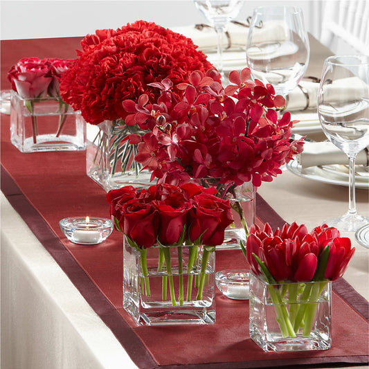 Modern Grace Centerpiece –  Maison Des Fleur Blossome, Laval PQ